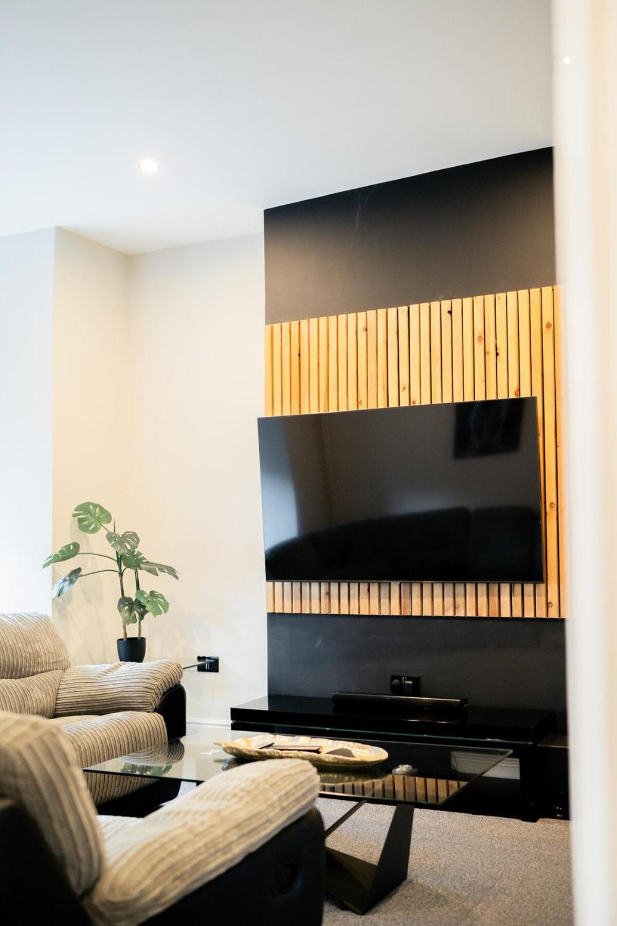 Modern 5 Bedroom Terraced Luxurious House Colwyn Bay Zewnętrze zdjęcie