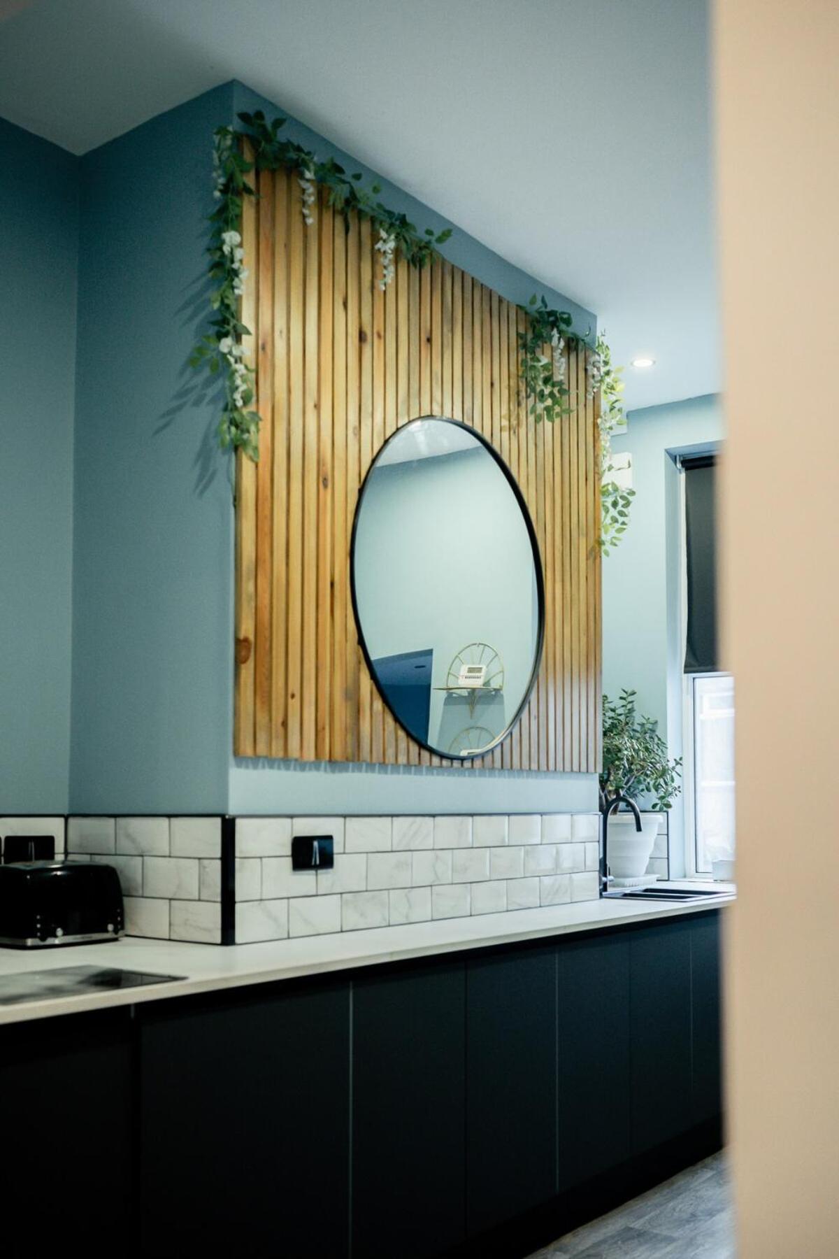 Modern 5 Bedroom Terraced Luxurious House Colwyn Bay Zewnętrze zdjęcie